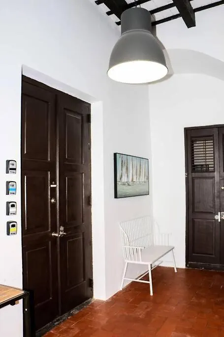 סן חואן Just Remodeled Studio In Colonial Osj Unique Location Local Experience סן חואן